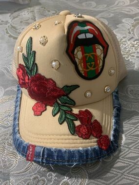 Beige Floral Embroidered Pearl Accent Baseball Cap